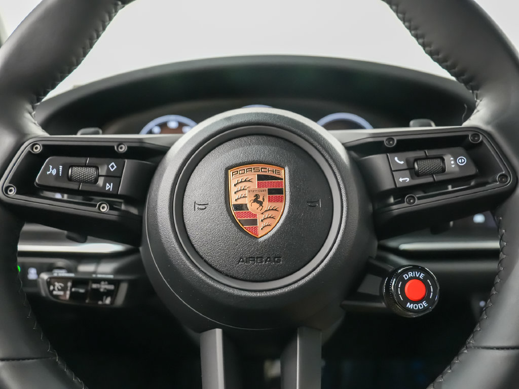 Certified 2026 Porsche 911 Carrera RWD image 23