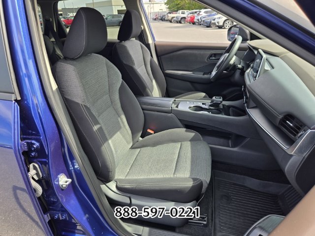 Used 2021 Nissan Rogue S FWD image 18