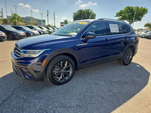 Used 2022 Volkswagen Tiguan SE FWD image 7