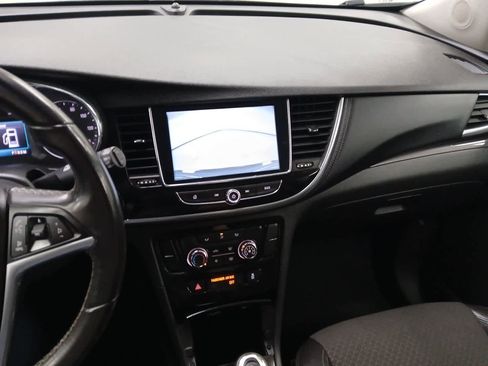 Used 2020 Buick Encore Preferred image 9