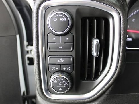 Used 2021 Chevrolet Silverado 2500 LT w/ Fleet Comfort Package image 28