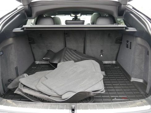 Used 2023 BMW X4 xDrive30i w/ Convenience Package image 11