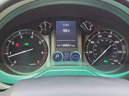 Used 2018 Lexus GX 460 Premium w/ Premium Package AWD/4WD image 23