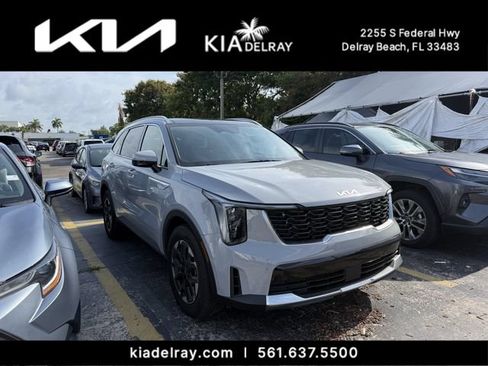 Certified 2024 Kia Sorento S w/ Panoramic Sunroof Package FWD image 1