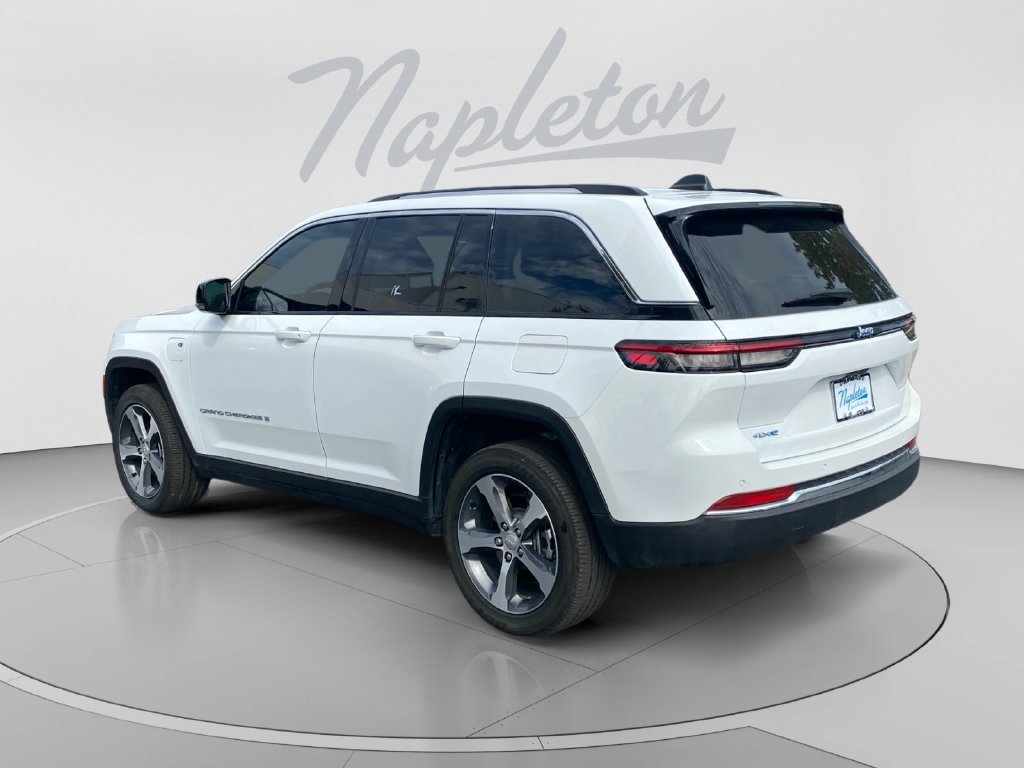 Used 2022 Jeep Grand Cherokee Limited 4xe AWD/4WD image 3