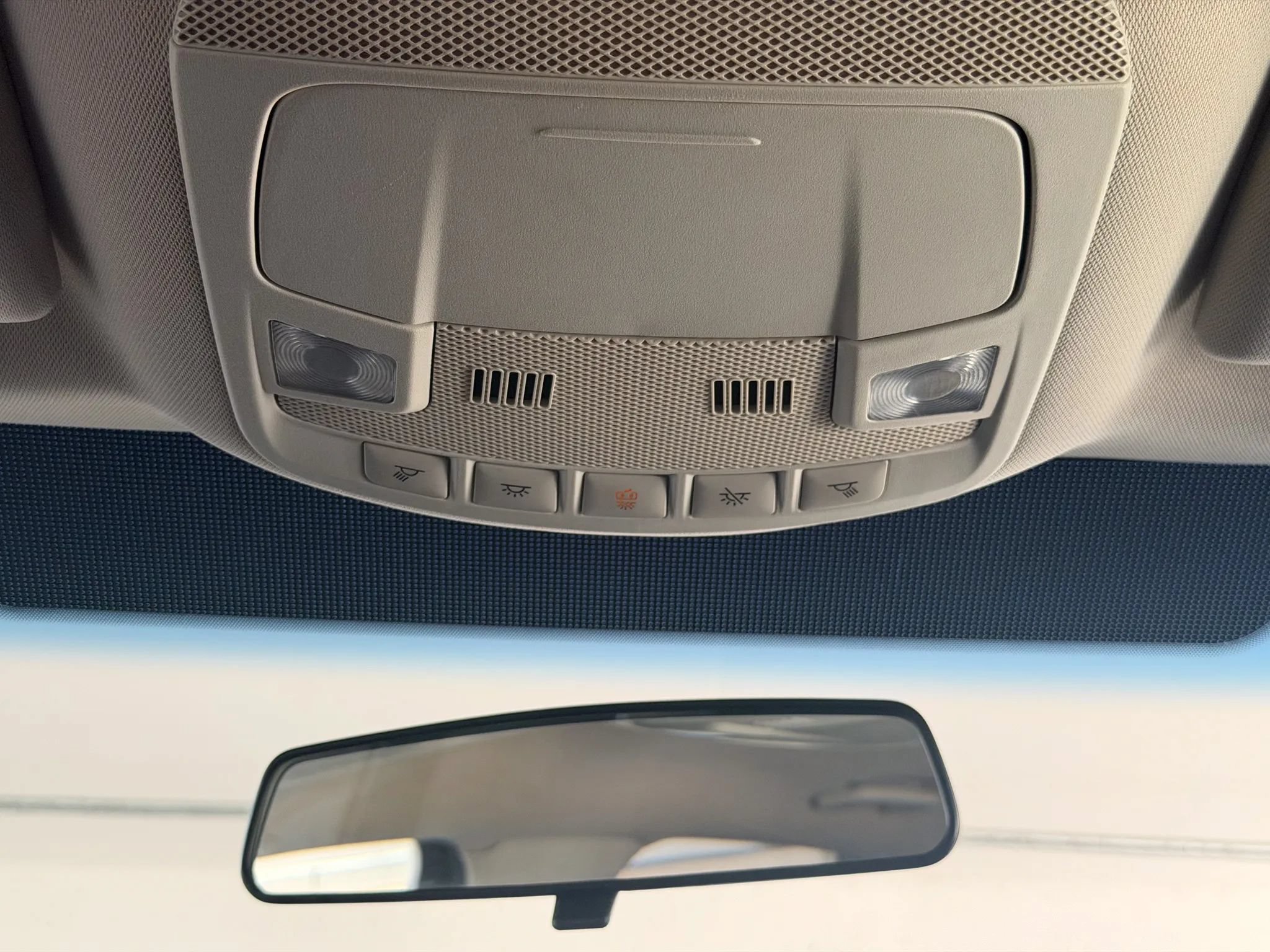 Used 2018 Ford Edge SE AWD/4WD image 35