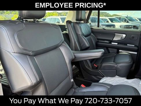 New 2026 Ford Expedition Platinum w/ Driver's Package AWD/4WD image 19