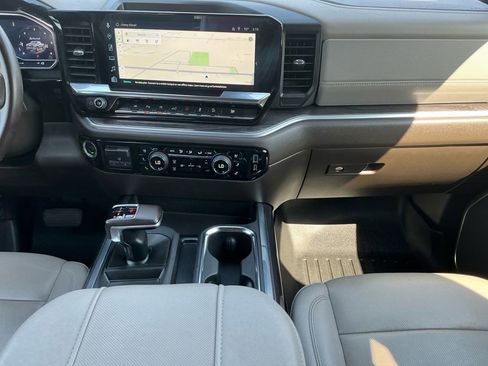 Used 2024 Chevrolet Silverado 1500 LTZ w/ Technology Package AWD/4WD image 20