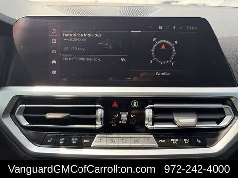 Used 2022 BMW 330i Sedan w/ Premium Package 2 RWD image 19