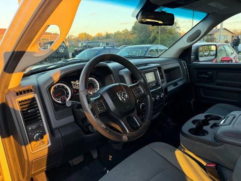Used 2016 RAM 1500 Express AWD/4WD image 12
