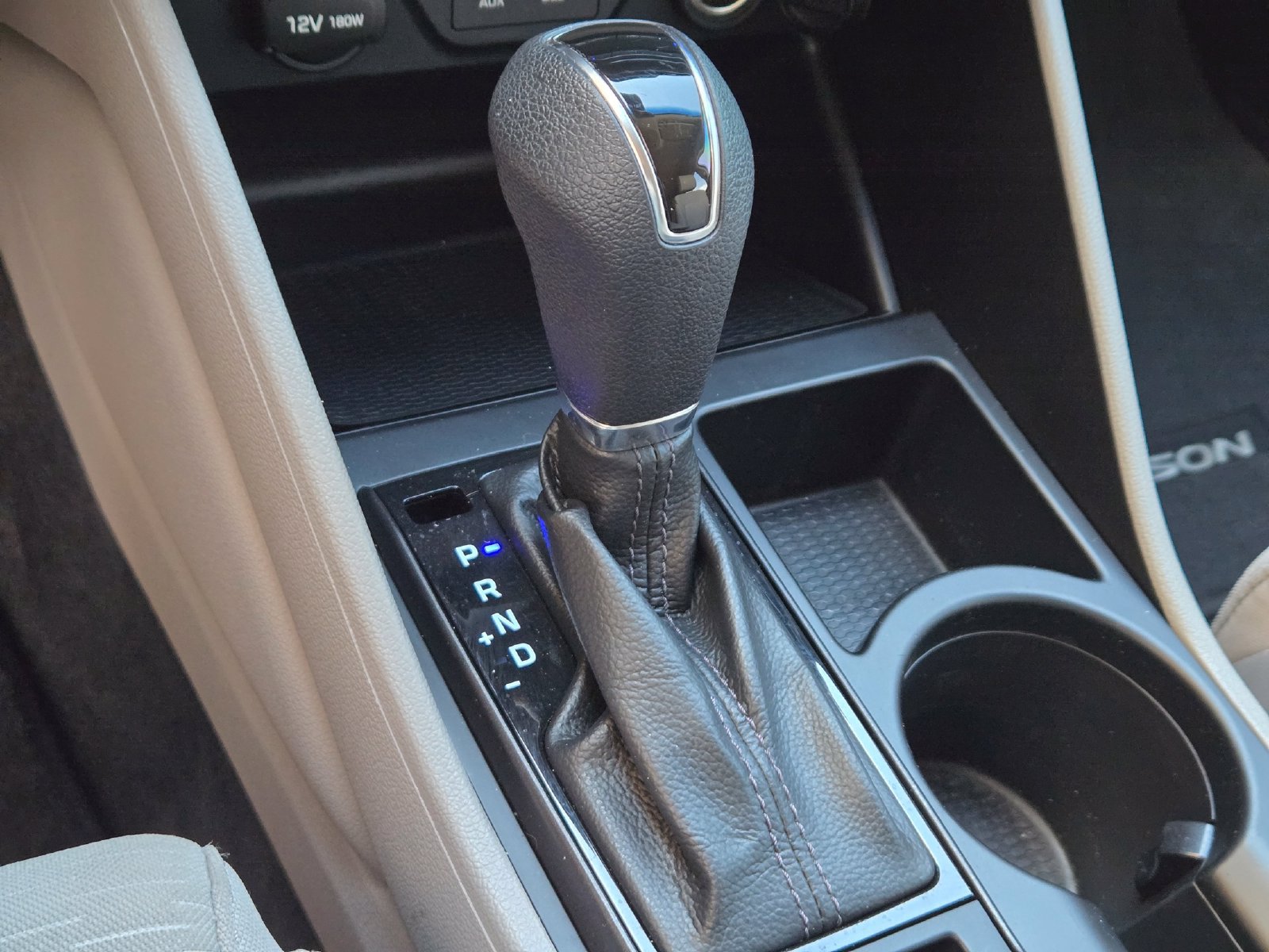 Used 2020 Hyundai Tucson Value FWD image 19