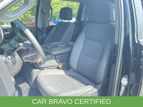 Certified 2022 Chevrolet Silverado 1500 Custom w/ Safety Confidence Package AWD/4WD image 17