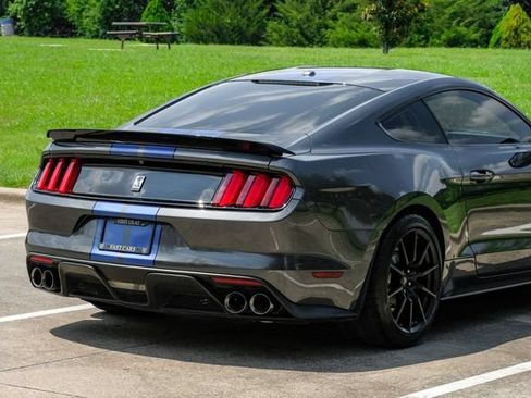 Used 2017 Ford Mustang Shelby GT350 w/ Electronics Package RWD image 12