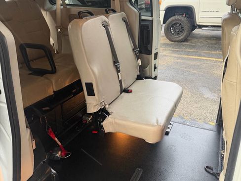 Used 2019 Dodge Grand Caravan SE w/ Power Convenience Group I FWD image 20