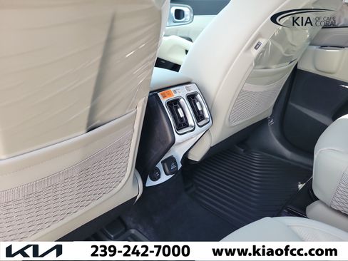 New 2026 Kia Sorento SX Prestige AWD/4WD image 14