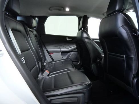 Certified 2024 Ford Escape Platinum AWD/4WD image 13