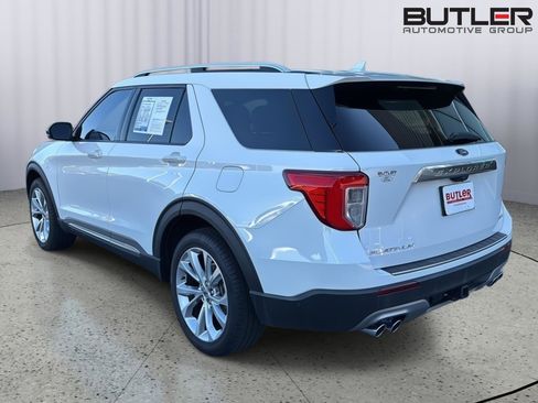 Used 2021 Ford Explorer Platinum w/ Equipment Group 601A image 3