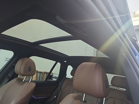 Used 2019 BMW X5 xDrive40i w/ Convenience Package image 16