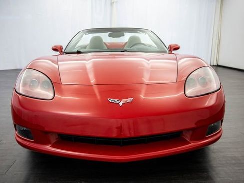 Used 2008 Chevrolet Corvette Convertible w/ Preferred Equipment Group RWD image 29