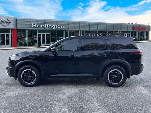 Certified 2024 Nissan Pathfinder Rock Creek image 9