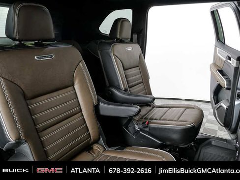 New 2026 GMC Acadia Denali Ultimate w/ LPO, All-Weather Package image 23