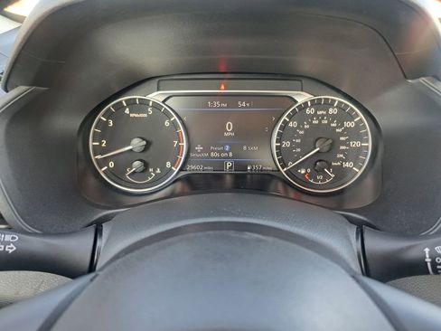 Used 2024 Nissan Altima 2.5 SV image 11