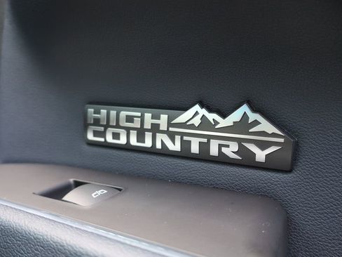 Used 2023 Chevrolet Silverado 1500 High Country w/ High Country Premium Package image 54