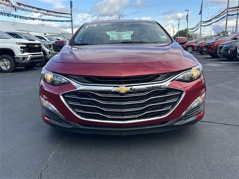 Certified 2025 Chevrolet Malibu LT image 3