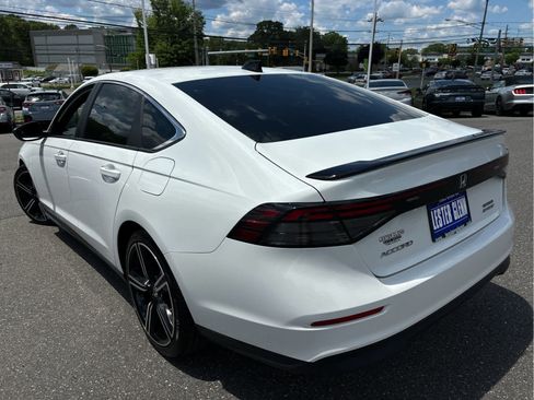 Used 2024 Honda Accord Sport image 25