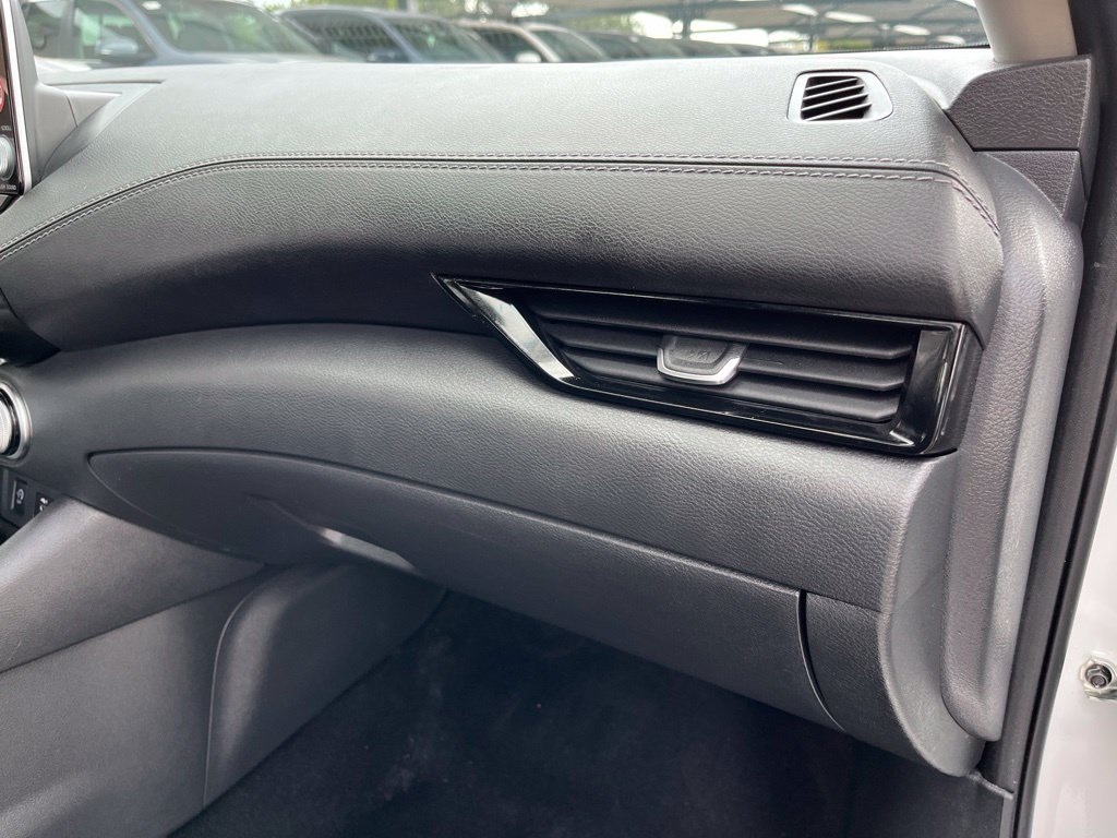 Used 2025 Nissan Sentra SV FWD image 29