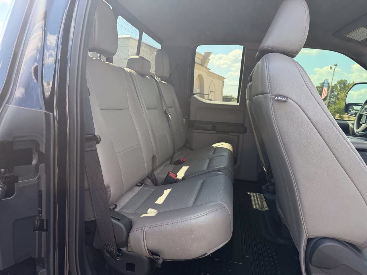 Used 2022 Ford F250 XL w/ STX Appearance Package AWD/4WD image 11