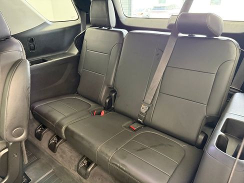 Used 2019 Chevrolet Traverse RS w/ LPO, Floor Liner Package image 46