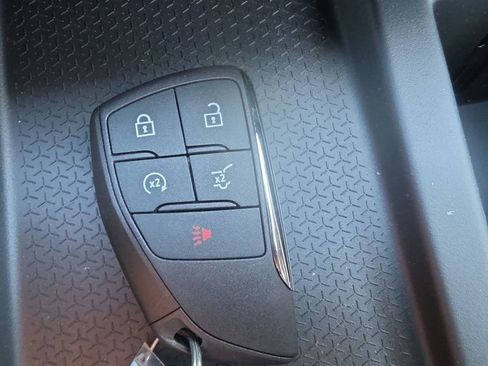 New 2026 GMC Acadia AT4 w/ Luxury Package AWD/4WD image 29