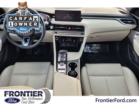 Used 2024 Genesis G70 2.5T image 8