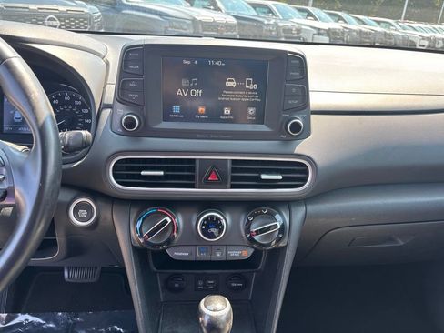 Used 2021 Hyundai Kona SEL AWD/4WD image 11