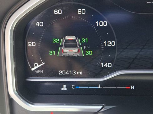 Used 2024 GMC Sierra 1500 AT4 w/ AT4 Premium Package image 10