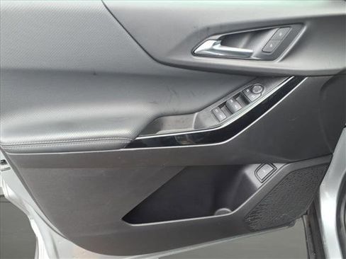 Certified 2025 Chevrolet Equinox LT w/ Convenience Package II image 31