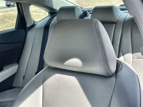 Certified 2025 Honda Accord Touring image 25