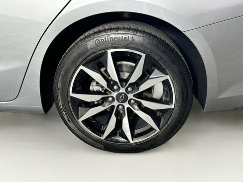 Used 2024 Chevrolet Malibu RS image 11