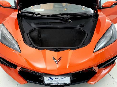 Used 2025 Chevrolet Corvette Stingray Preferred Cpe w/ Battery Protection Package RWD image 13