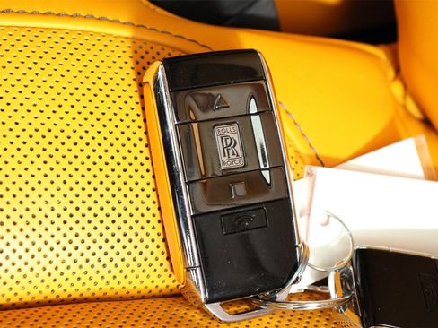 Certified 2024 Rolls-Royce Cullinan Black Badge image 16