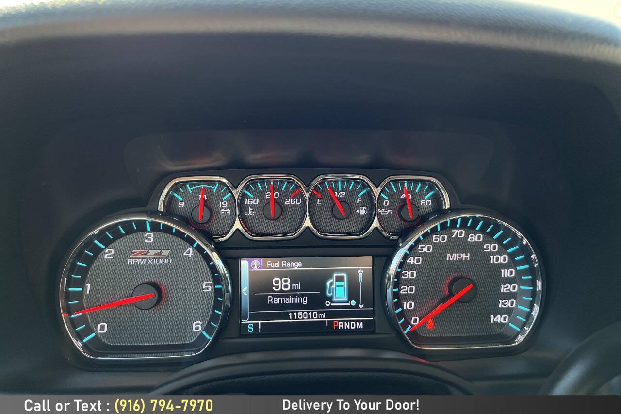 Used 2015 Chevrolet Suburban LT AWD/4WD image 25