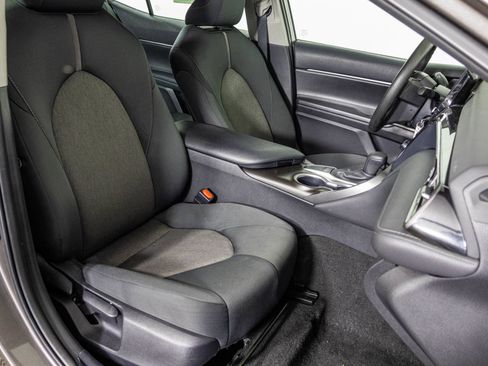 Used 2023 Toyota Camry LE FWD image 42