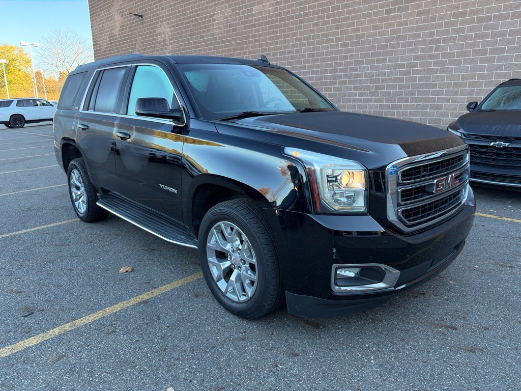 Used 2018 GMC Yukon SLE w/ SLE Value Package AWD/4WD image 2