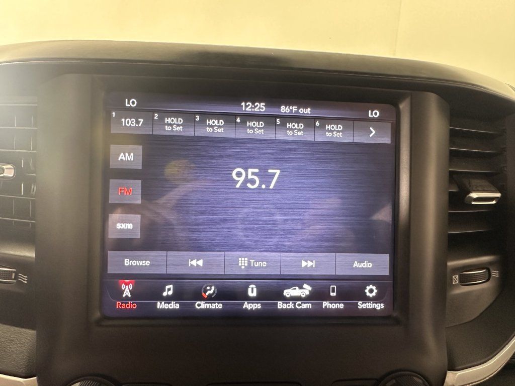 Used 2020 RAM 1500 Big Horn AWD/4WD image 25