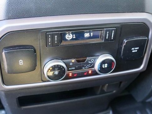 Used 2020 Ford Expedition Platinum image 25