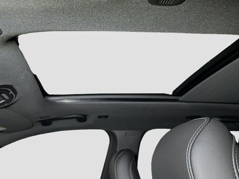 New 2026 Jeep Grand Cherokee Limited image 24