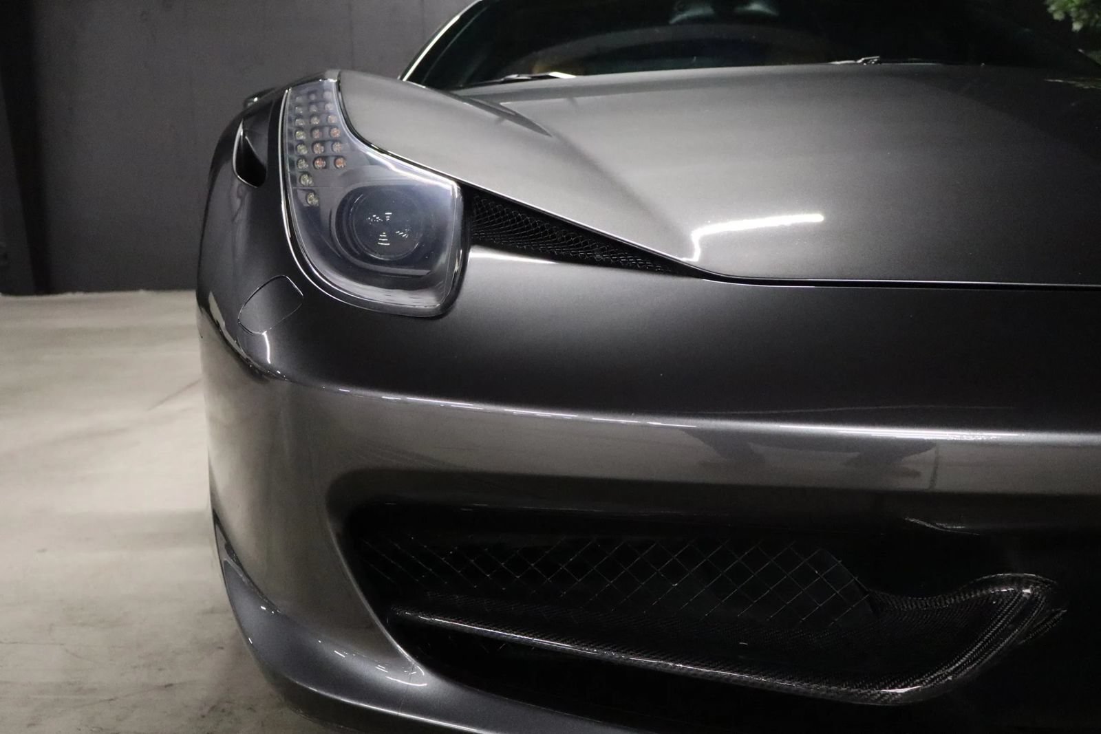Used 2012 Ferrari 458 Italia Coupe RWD image 12
