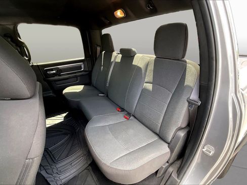 Used 2024 RAM 1500 Warlock RWD image 49