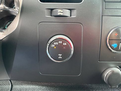 Used 2012 Chevrolet Silverado 1500 LT AWD/4WD image 23